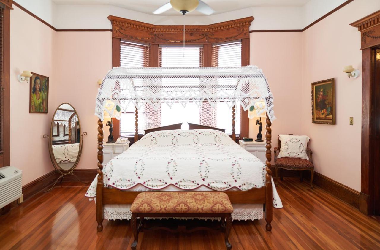 Amsterdam'S Curry Mansion Inn คีย์เวสต์ ภายนอก รูปภาพ
